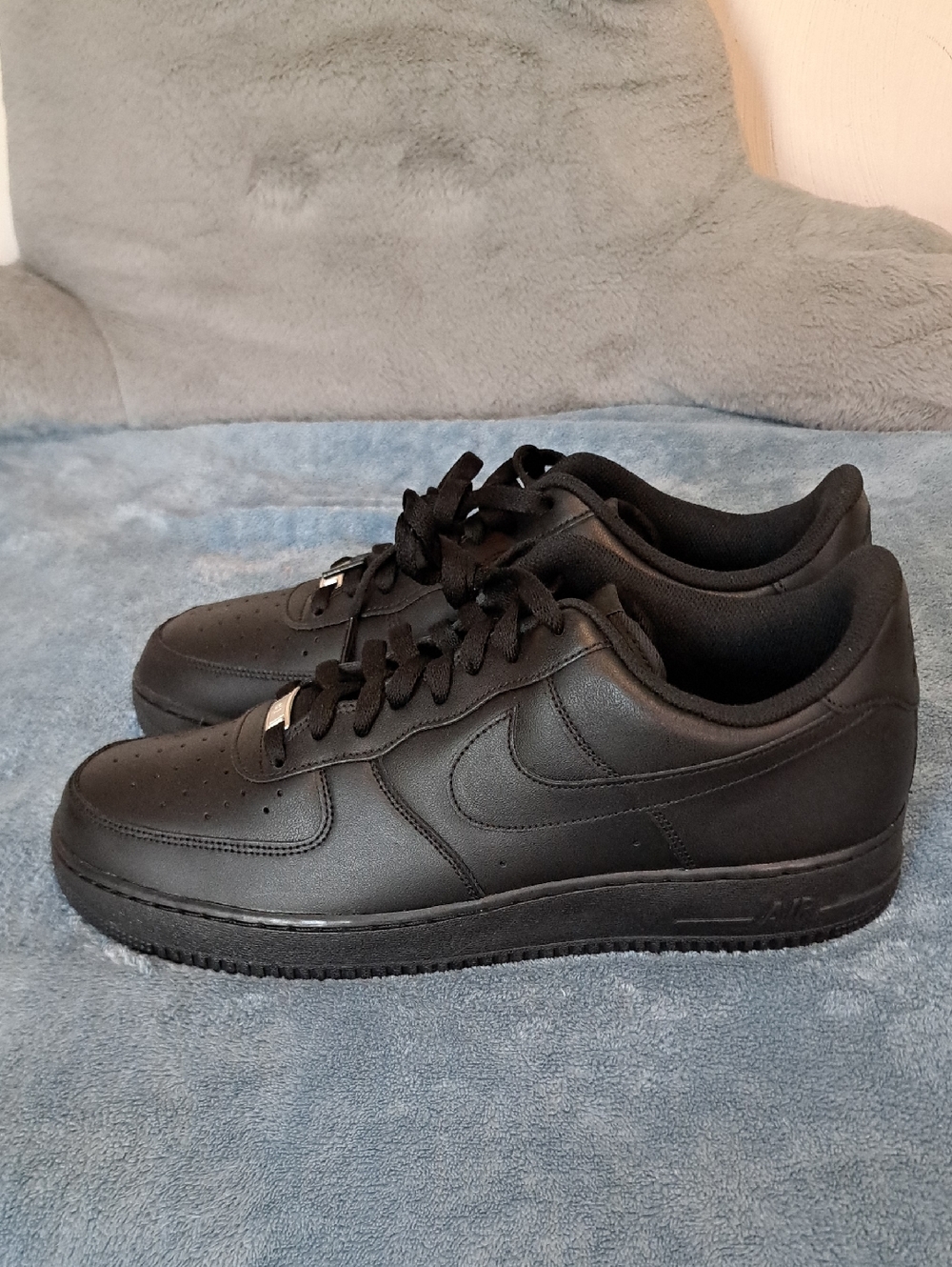 Nike Air Force 1 07 All Black
